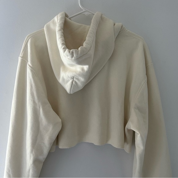FALL Champion Crème Cropped Reverse Stitch Sweater - Picture 8 of 8